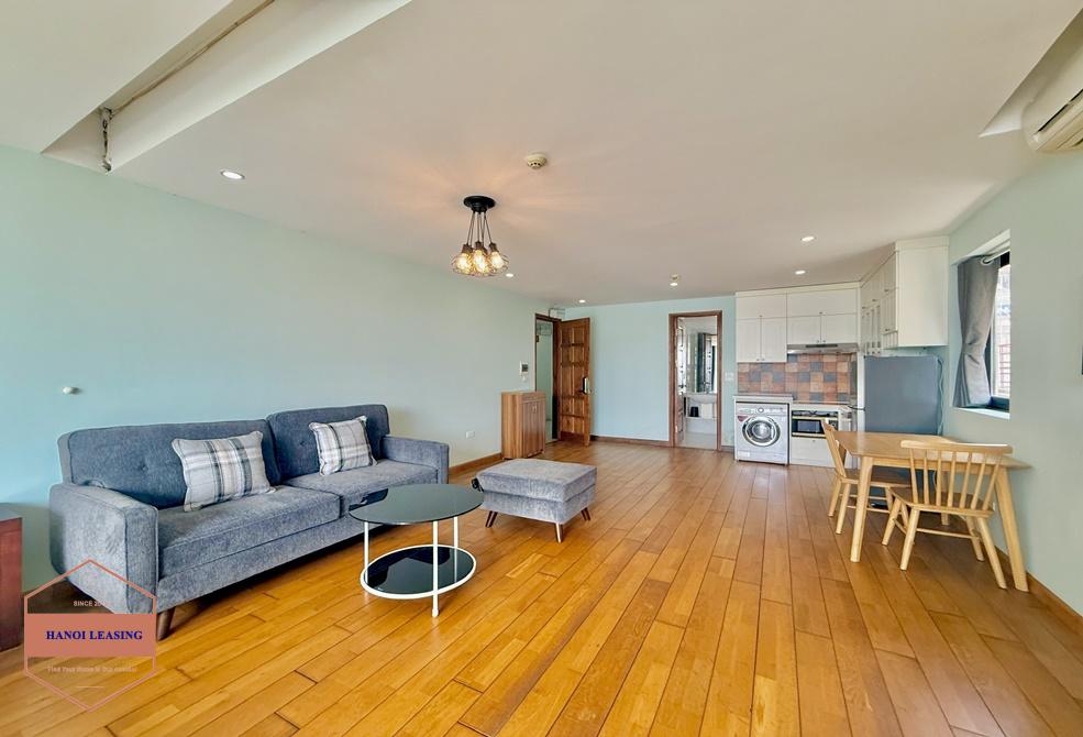 Lake view - Studio apartment for rent in Au Co st, Tay Ho