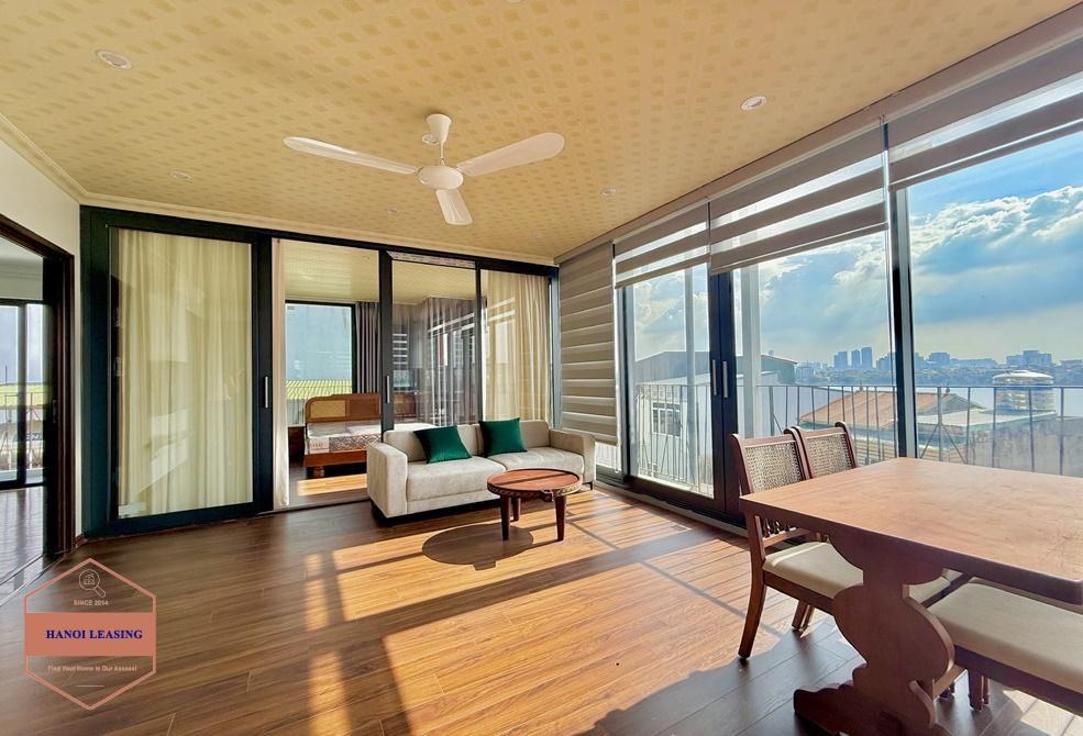 Lake view 2 bedrooms apartment for rent in alley 50 Dang Thai Mai st, Tay Ho Lake view 2 bedrooms apartment for rent in alley 50 Dang Thai Mai st, Tay Ho