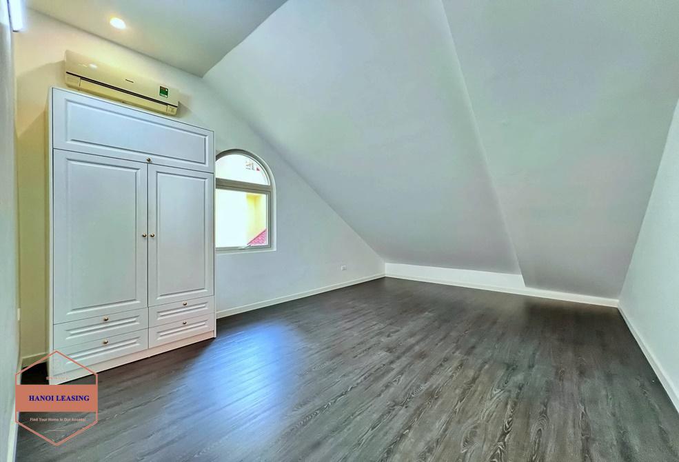 Spacious house with swimming pool for rent in Tay Ho, Hanoi Spacious house with swimming pool for rent in Tay Ho, Hanoi