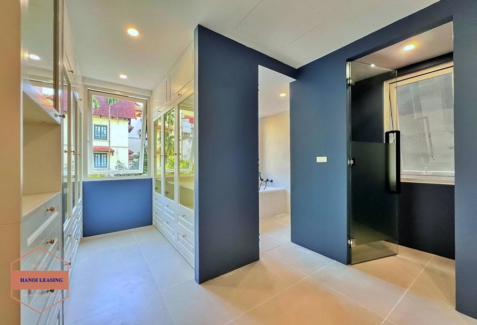 Spacious house with swimming pool for rent in Tay Ho, Hanoi Spacious house with swimming pool for rent in Tay Ho, Hanoi