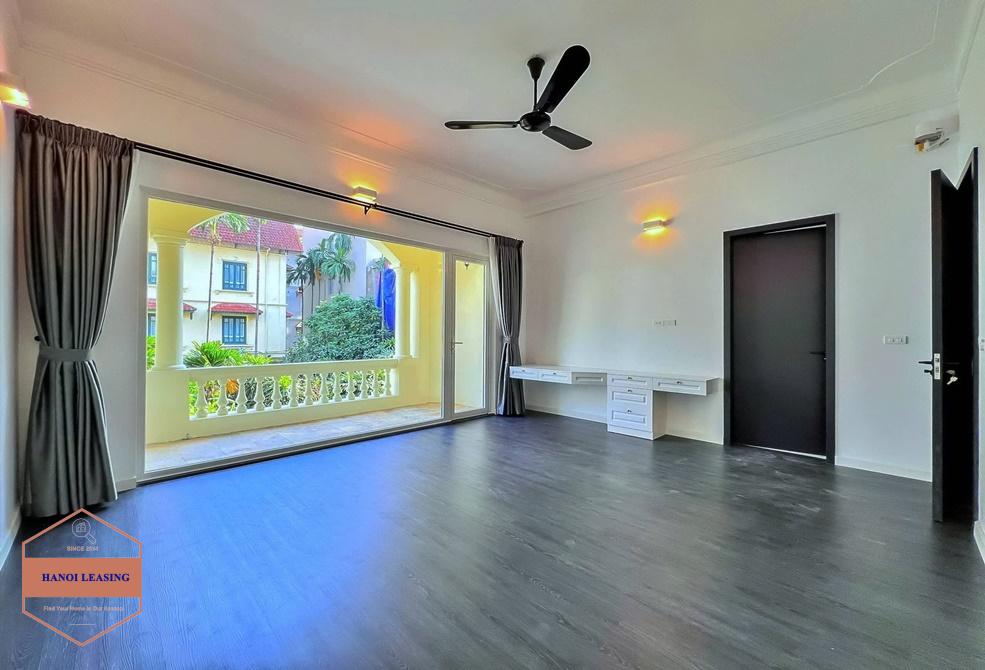 Spacious house with swimming pool for rent in Tay Ho, Hanoi Spacious house with swimming pool for rent in Tay Ho, Hanoi