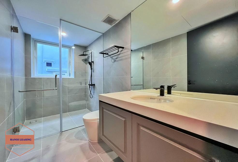 Spacious house with swimming pool for rent in Tay Ho, Hanoi Spacious house with swimming pool for rent in Tay Ho, Hanoi