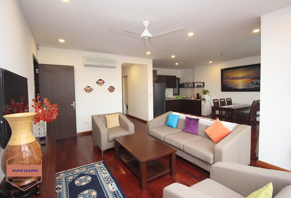 5th floor apartment with beautiful view in Tay Ho for rent