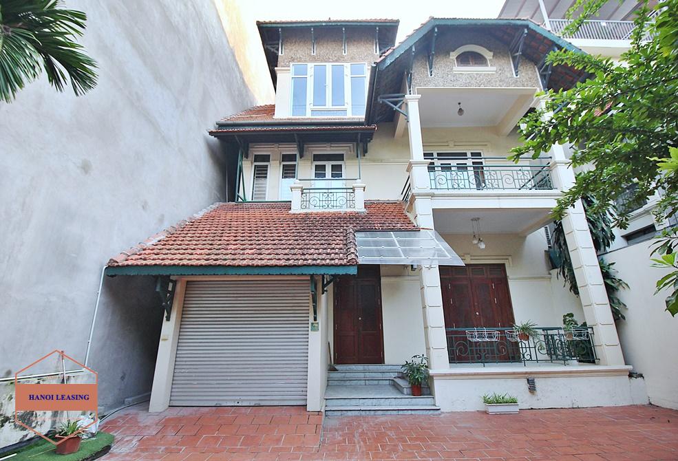 Spacious 4 bedrooms house with big yard in To Ngoc Van, Tay Ho, Hanoi