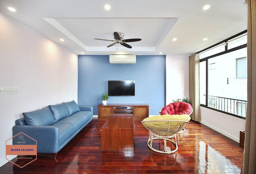 High floor 03 bedrooms apartment for rent in To Ngoc Van street, Tay Ho, Hanoi