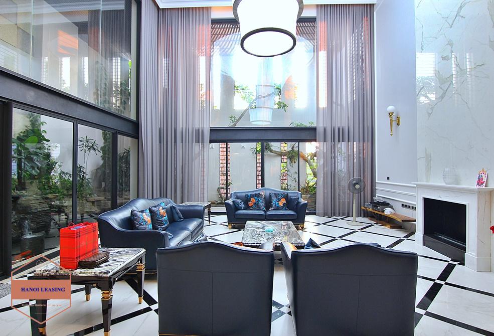 A stunning 4 bedrooms apartment for rent in To Ngoc Van, Tay Ho, Hanoi
