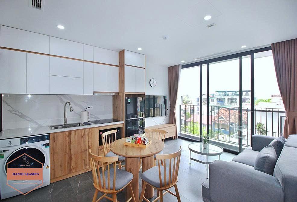 New apartment for rent in Nhat chieu st, Tay Ho, Ha Noi