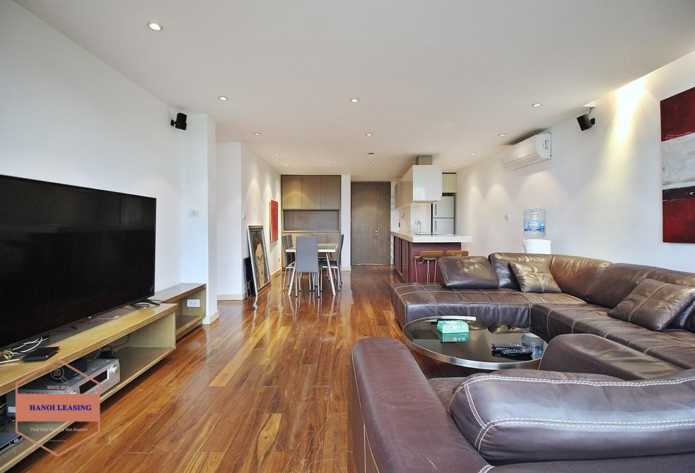 Spacious one bedroom apartment for rent on Tay Ho street, Hanoi