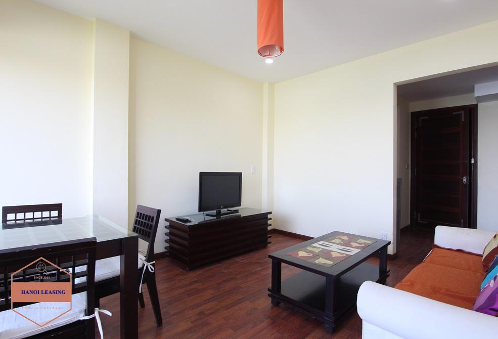 Lake view 02 bedrooms apartment for rent in Tay Ho, Hanoi