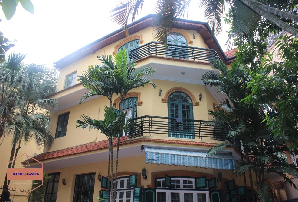 French villa with swimming pool for rent in Tay Ho, Hanoi