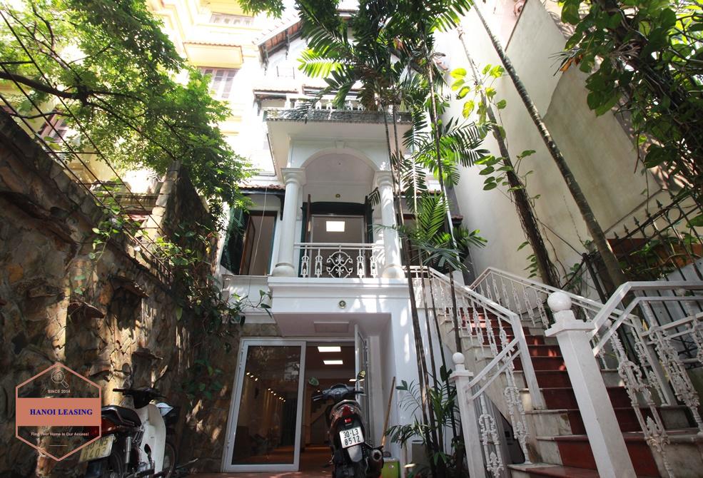 Lovely swimming pool house for rent on To Ngoc Van, Tay Ho