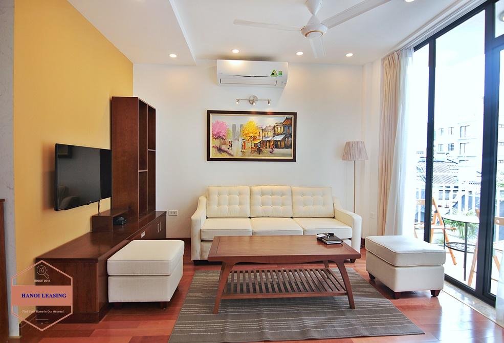 Compact & modern apartment for rent off Tay Ho road, Tay Ho, Ha Noi