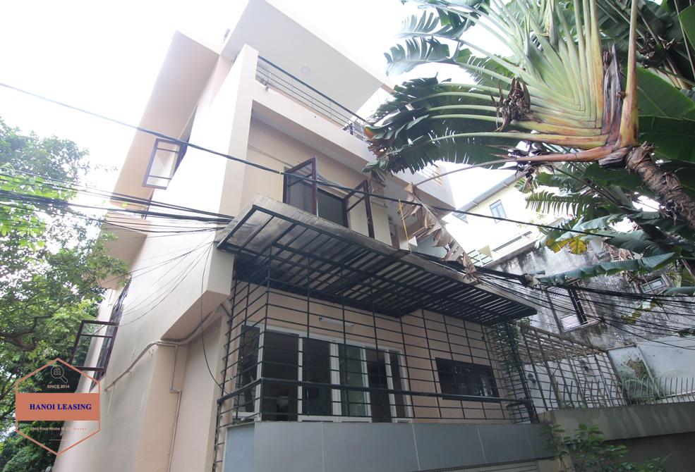 Good space for rent in Tay Ho cafe, restaurants