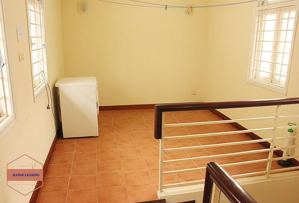 3 bedrooms house for lease in Dang Thai Mai street, Tay Ho, Hanoi 3 bedrooms house for lease in Dang Thai Mai street, Tay Ho, Hanoi