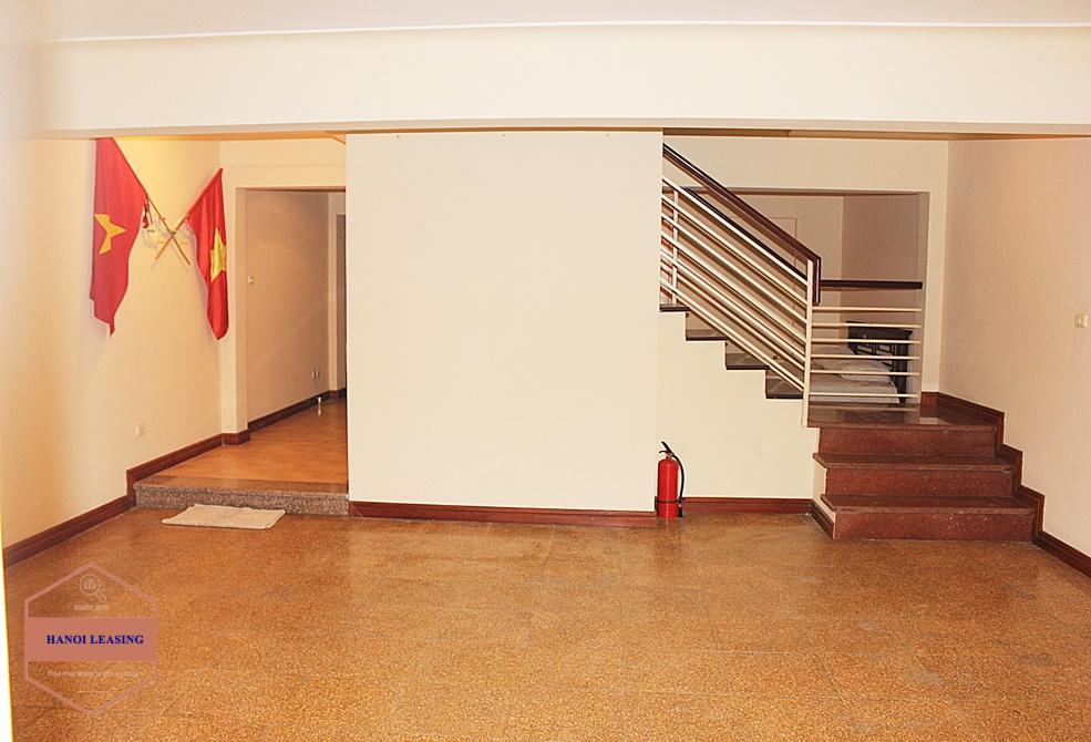 3 bedrooms house for lease in Dang Thai Mai street, Tay Ho, Hanoi 3 bedrooms house for lease in Dang Thai Mai street, Tay Ho, Hanoi