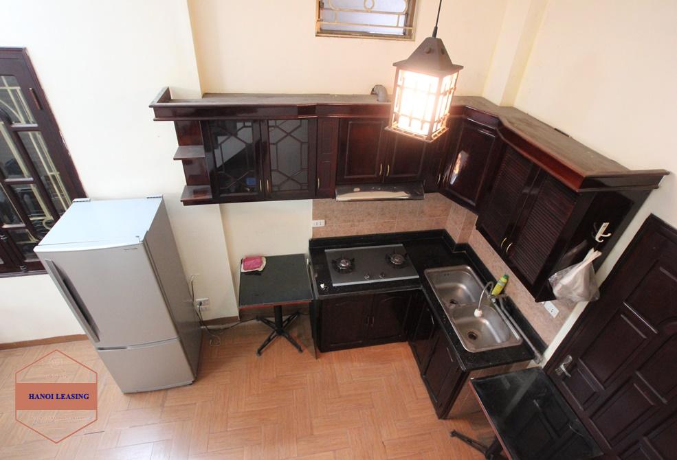 Cheap house for rent in Dang Thai Mai st, Tay Ho, Hanoi