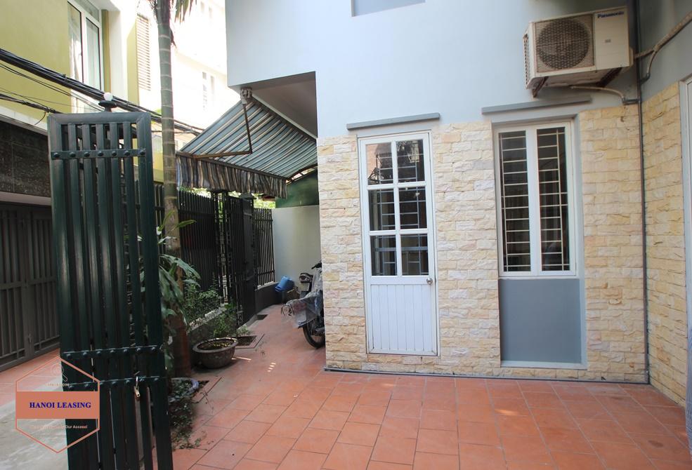 4- floor house with nice yard for rent in Tay Ho district 4- floor house with nice yard for rent in Tay Ho district