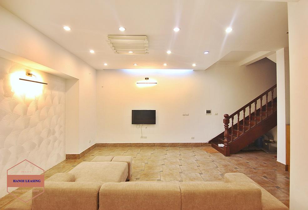 Three bedrooms house for lease in Dang Thai Mai area, Tay Ho, Hanoi Three bedrooms house for lease in Dang Thai Mai area, Tay Ho, Hanoi