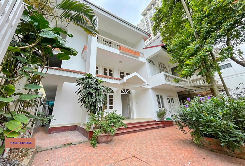 A cheap house for rent in Tay Ho, Hanoi
