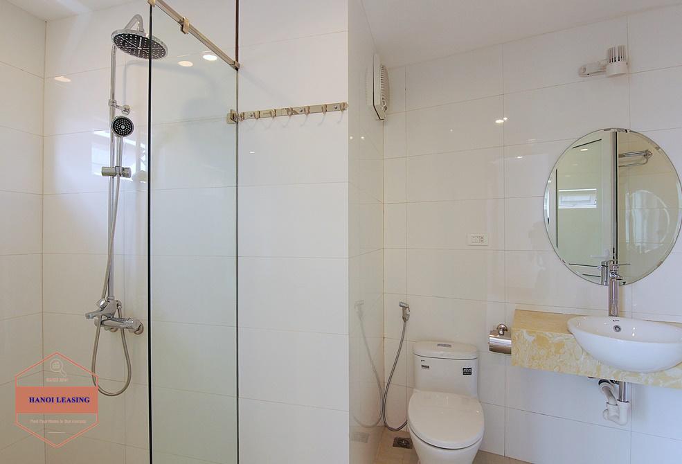 A new and bright 3 bedrooms apartment for rent in Tay Ho, Hanoi A new and bright 3 bedrooms apartment for rent in Tay Ho, Hanoi