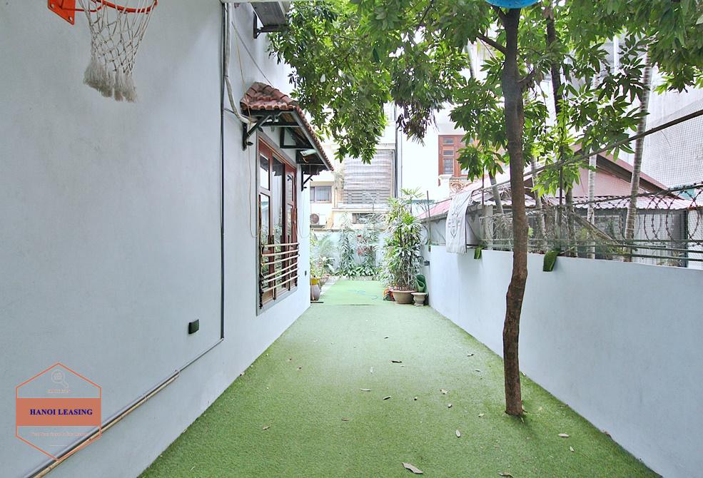 New and nice house with 3 bedrooms for rent in Tay Ho, Hanoi New and nice house with 3 bedrooms for rent in Tay Ho, Hanoi