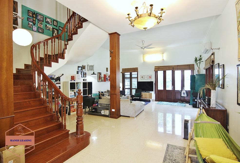 New and nice house with 3 bedrooms for rent in Tay Ho, Hanoi New and nice house with 3 bedrooms for rent in Tay Ho, Hanoi