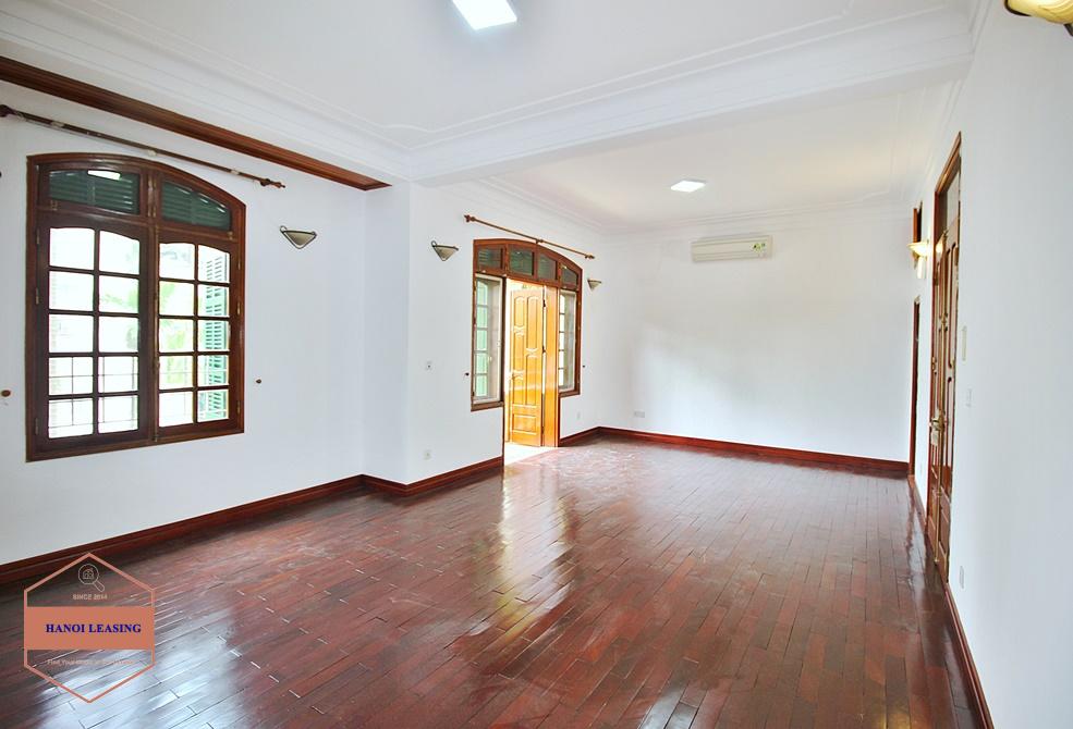 550 sqm garden and swimming pool villa for rent in Tay Ho 550 sqm garden and swimming pool villa for rent in Tay Ho
