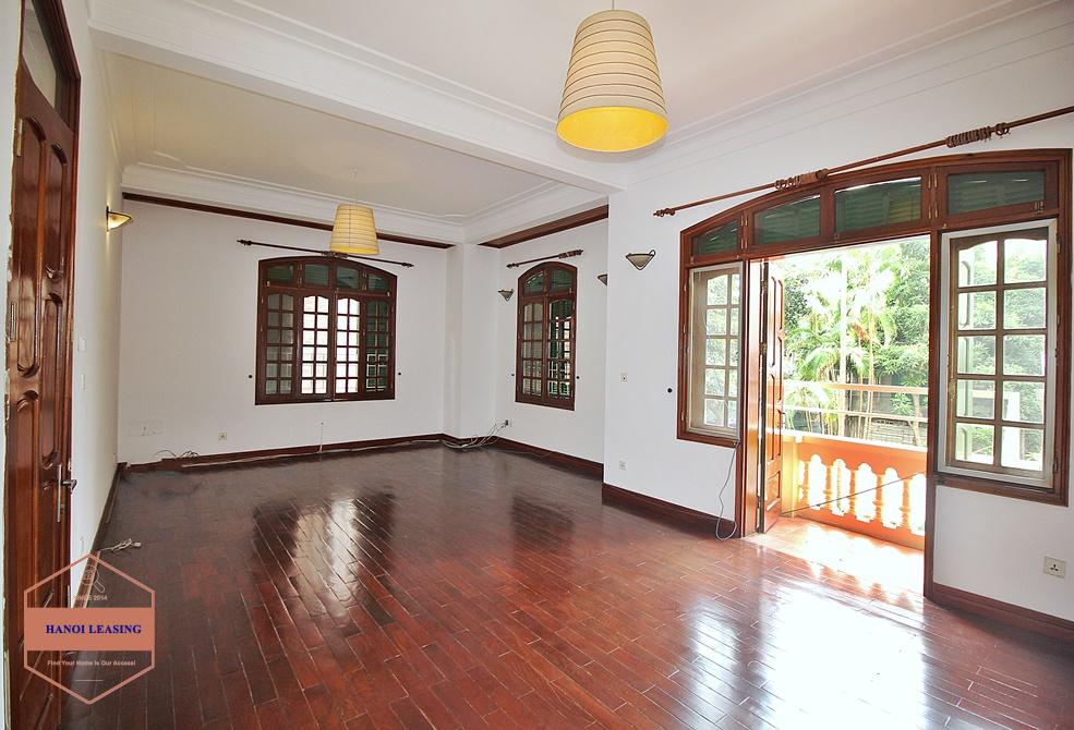 550 sqm garden and swimming pool villa for rent in Tay Ho 550 sqm garden and swimming pool villa for rent in Tay Ho