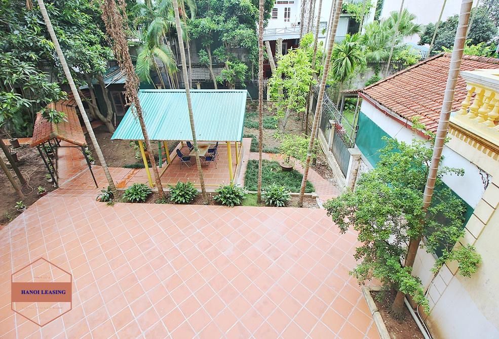 550 sqm garden and swimming pool villa for rent in Tay Ho 550 sqm garden and swimming pool villa for rent in Tay Ho