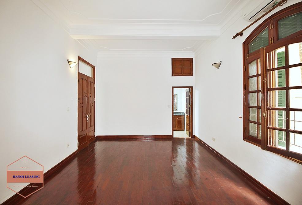 550 sqm garden and swimming pool villa for rent in Tay Ho 550 sqm garden and swimming pool villa for rent in Tay Ho