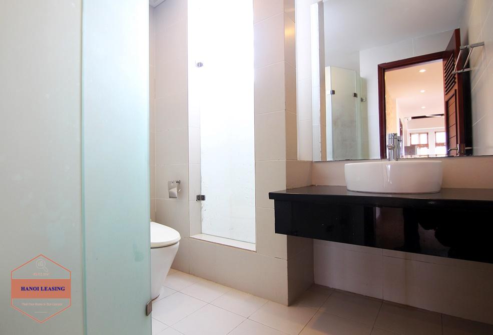 02 bedroom apartment in a quiet alley on Dang Thai Mai street, Tay Ho district, Hanoi 02 bedroom apartment in a quiet alley on Dang Thai Mai street, Tay Ho district, Hanoi