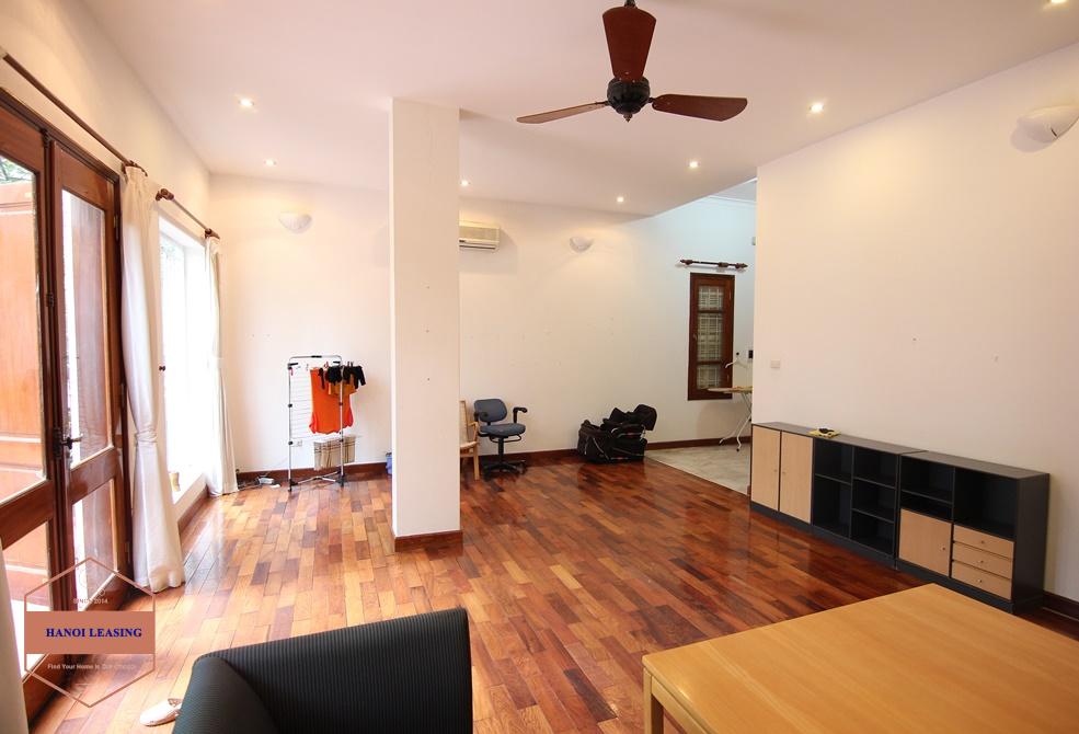 Beautiful house with large yard for rent on Dang Thai Mai, Tay Ho, Hanoi Beautiful house with large yard for rent on Dang Thai Mai, Tay Ho, Hanoi
