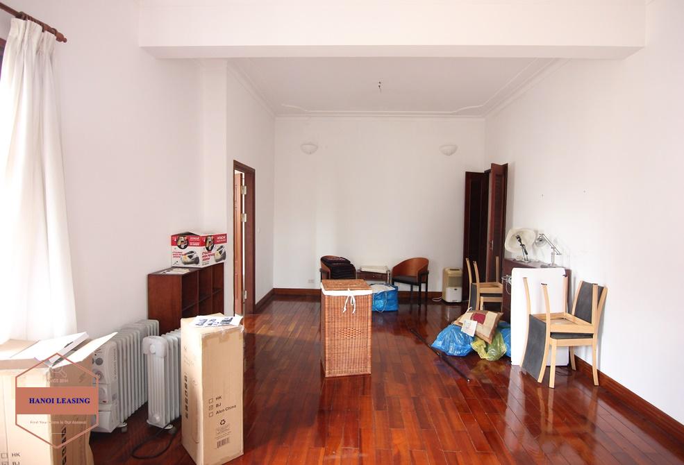 Beautiful house with large yard for rent on Dang Thai Mai, Tay Ho, Hanoi Beautiful house with large yard for rent on Dang Thai Mai, Tay Ho, Hanoi