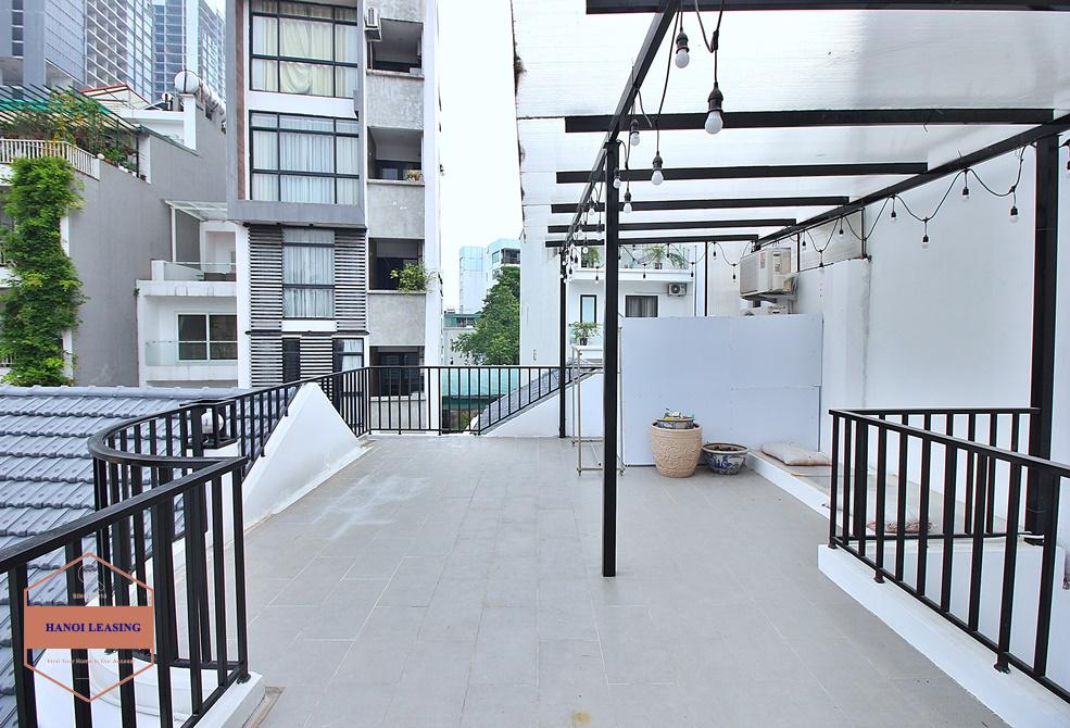 Four bedrooms house avaible for lease in Tay Ho district, Hanoi Four bedrooms house avaible for lease in Tay Ho district, Hanoi