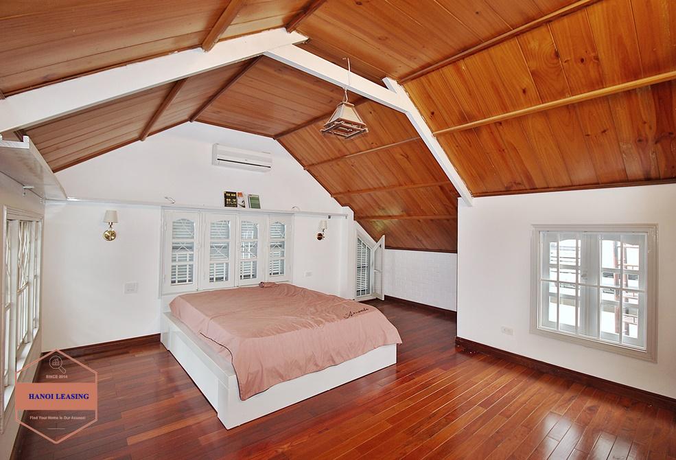 Four bedrooms house avaible for lease in Tay Ho district, Hanoi Four bedrooms house avaible for lease in Tay Ho district, Hanoi