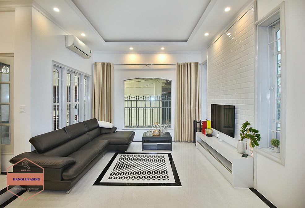 Four bedrooms house avaible for lease in Tay Ho district, Hanoi Four bedrooms house avaible for lease in Tay Ho district, Hanoi