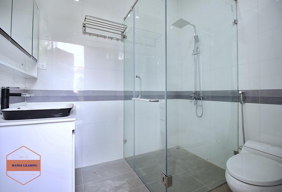 Brand new house for office, shops... in Dang Thai Mai, Tay Ho, Hanoi Brand new house for office, shops... in Dang Thai Mai, Tay Ho, Hanoi