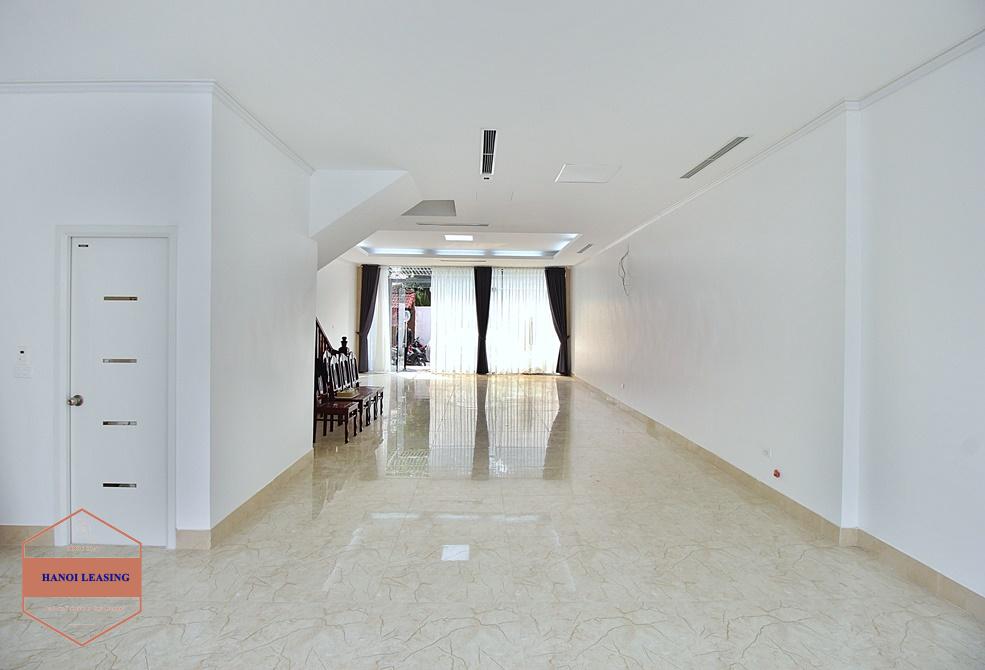 Brand new house for office, shops... in Dang Thai Mai, Tay Ho, Hanoi Brand new house for office, shops... in Dang Thai Mai, Tay Ho, Hanoi