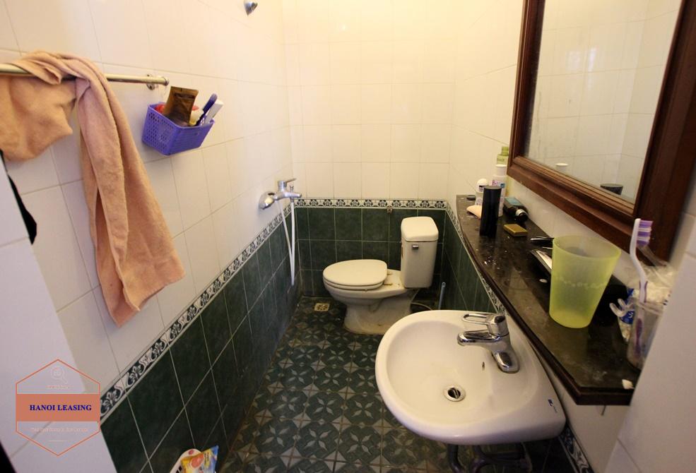 Nice house with big yard for lease in Dang Thai Mai st, Tay Ho, Hanoi Nice house with big yard for lease in Dang Thai Mai st, Tay Ho, Hanoi