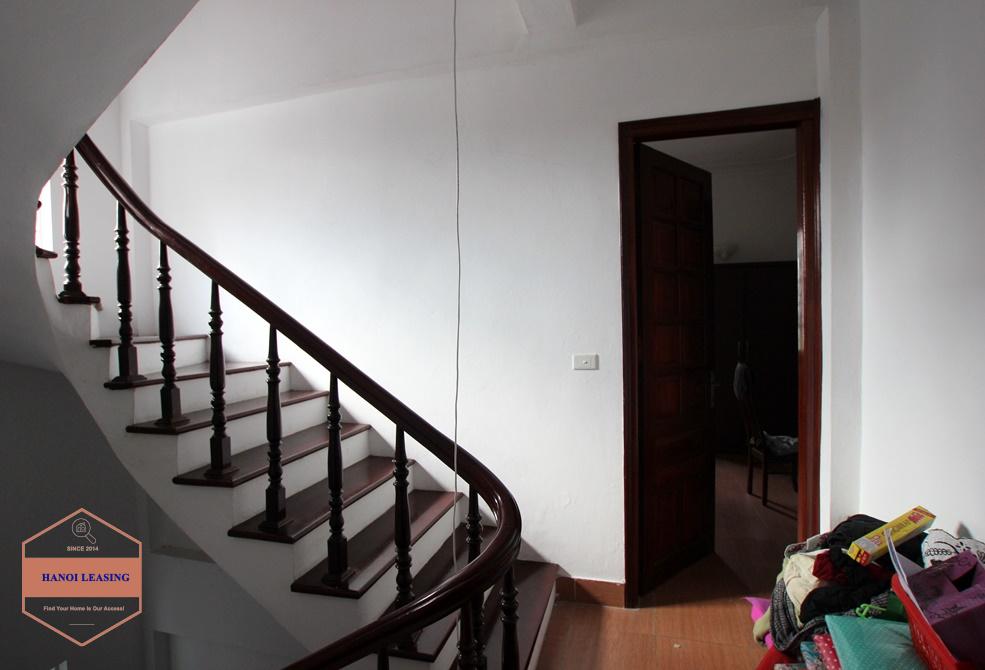 Nice house with big yard for lease in Dang Thai Mai st, Tay Ho, Hanoi Nice house with big yard for lease in Dang Thai Mai st, Tay Ho, Hanoi