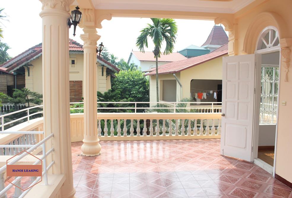 Bright renovated house wiwth 3 bedrooms and a huge garden for rent in Westlake Tay Ho, Hanoi Bright renovated house wiwth 3 bedrooms and a huge garden for rent in Westlake Tay Ho, Hanoi