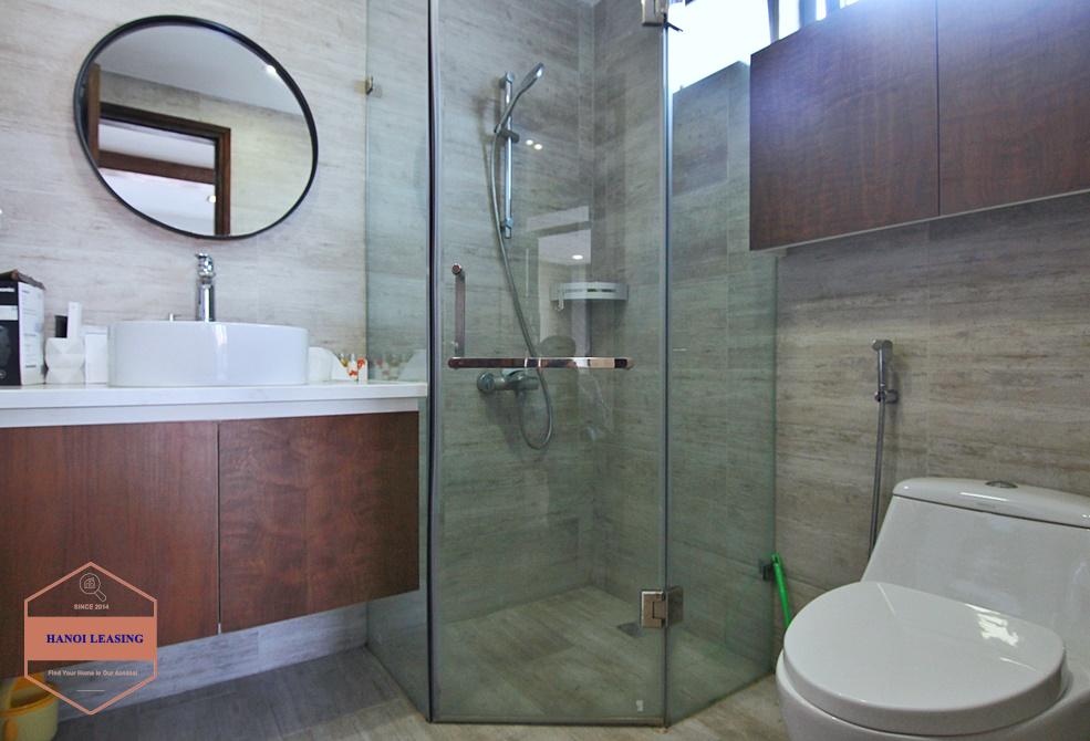 High quaity modern apartment for rent on Dang Thai Mai Tay Ho Hanoi High quaity modern apartment for rent on Dang Thai Mai Tay Ho Hanoi