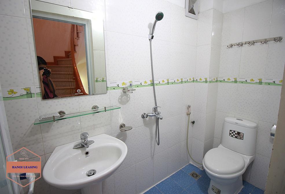 Spacious 4 bedrooms house for rent on Dang Thai Mai street, Tay Ho Spacious 4 bedrooms house for rent on Dang Thai Mai street, Tay Ho