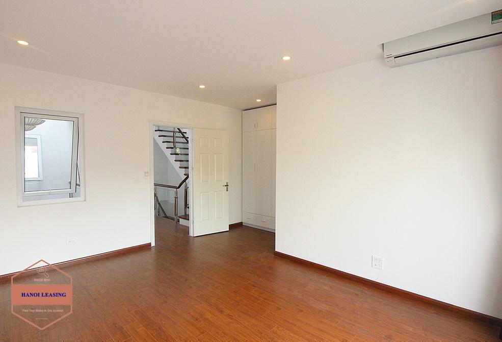 Beautiful large -sized house for rent on Dang Thai Mai, Tay Ho, Hanoi Beautiful large -sized house for rent on Dang Thai Mai, Tay Ho, Hanoi