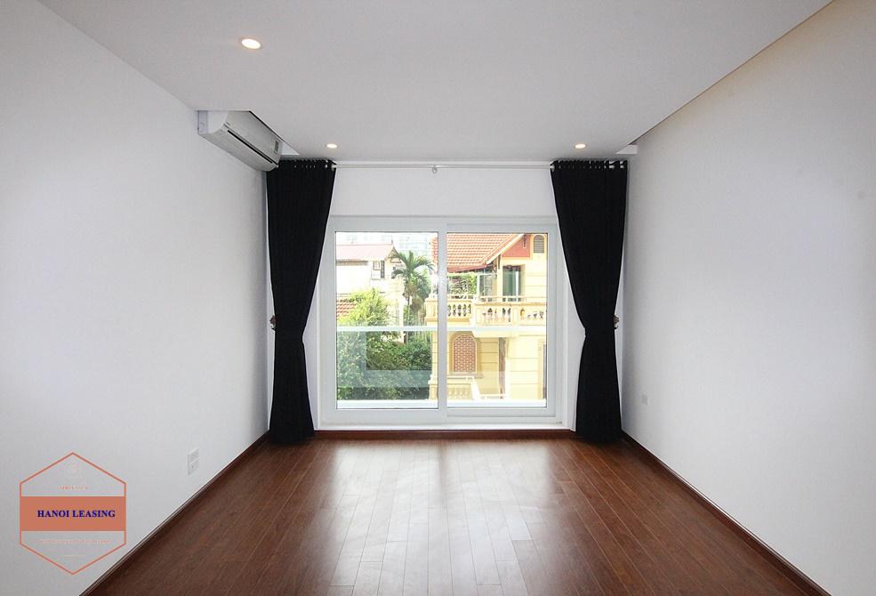 Beautiful large -sized house for rent on Dang Thai Mai, Tay Ho, Hanoi Beautiful large -sized house for rent on Dang Thai Mai, Tay Ho, Hanoi