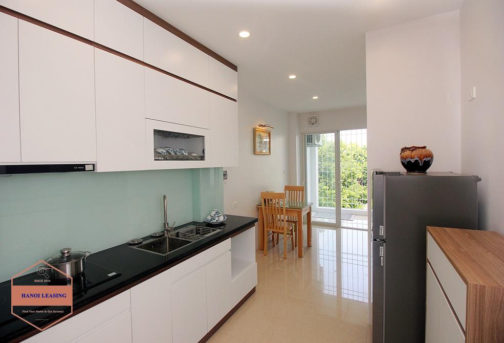 A brand new 01 bedroom apartment for rent in Dang Thai Mai st, Tay Ho area.