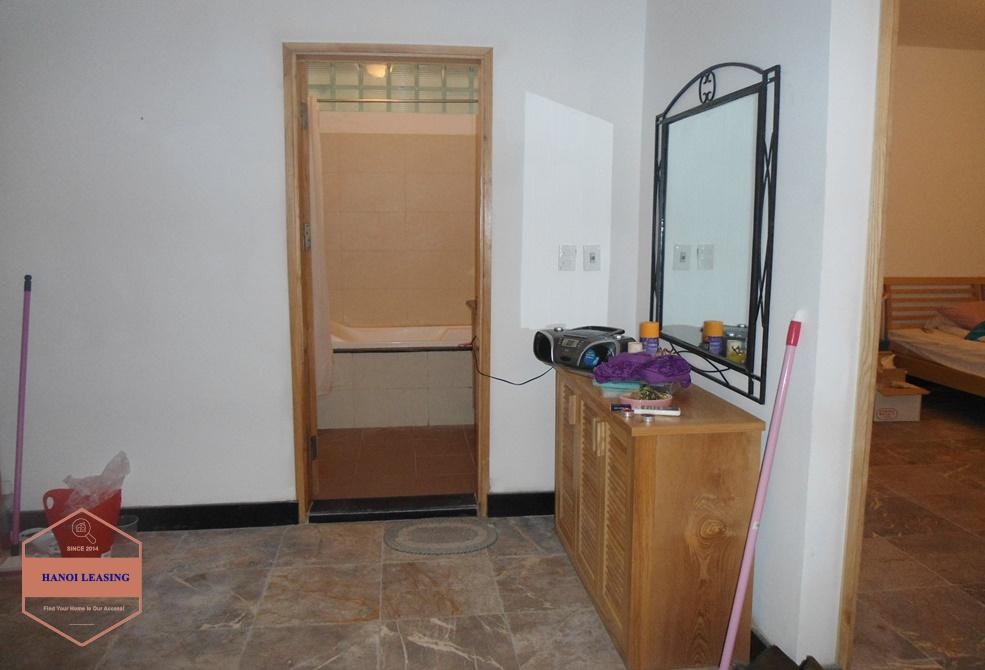 Cosy apartment for rent with full furniture and cheap price in Hanoi Cosy apartment for rent with full furniture and cheap price in Hanoi