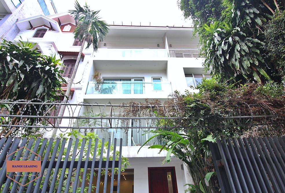 Lovely house full of natural light for rent in Tay Ho, Hanoi