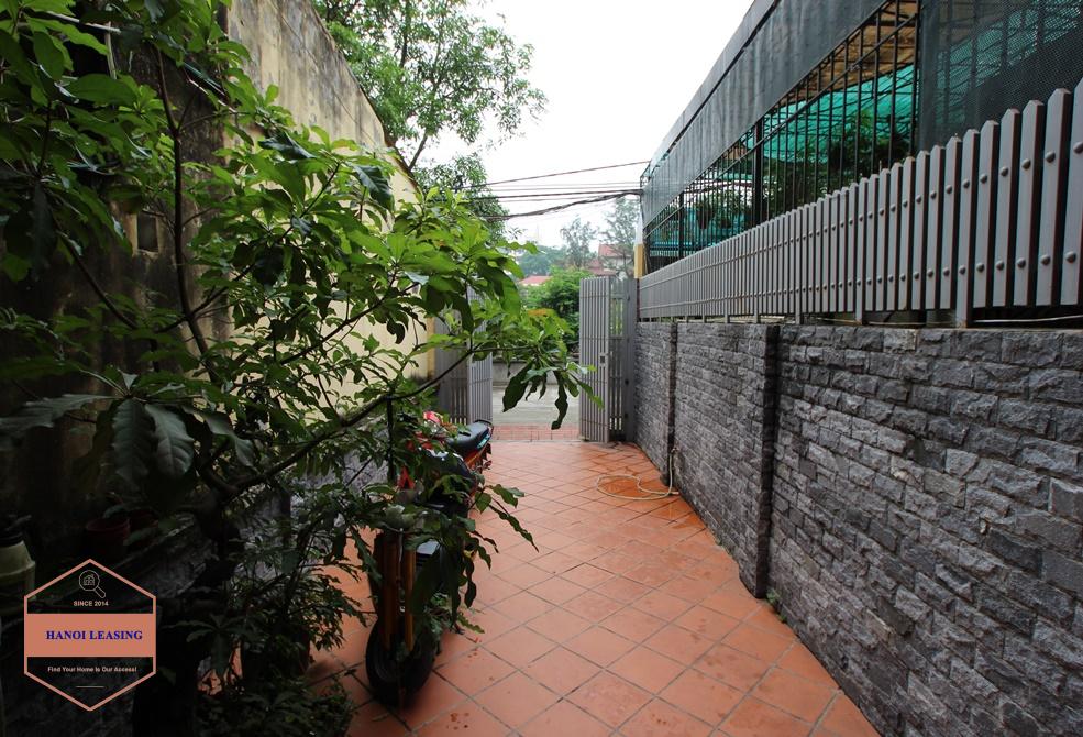 Cosy small house available for rent in Dang Thai Mai street, Tay Ho, Hanoi- fully furnished Cosy small house available for rent in Dang Thai Mai street, Tay Ho, Hanoi- fully furnished