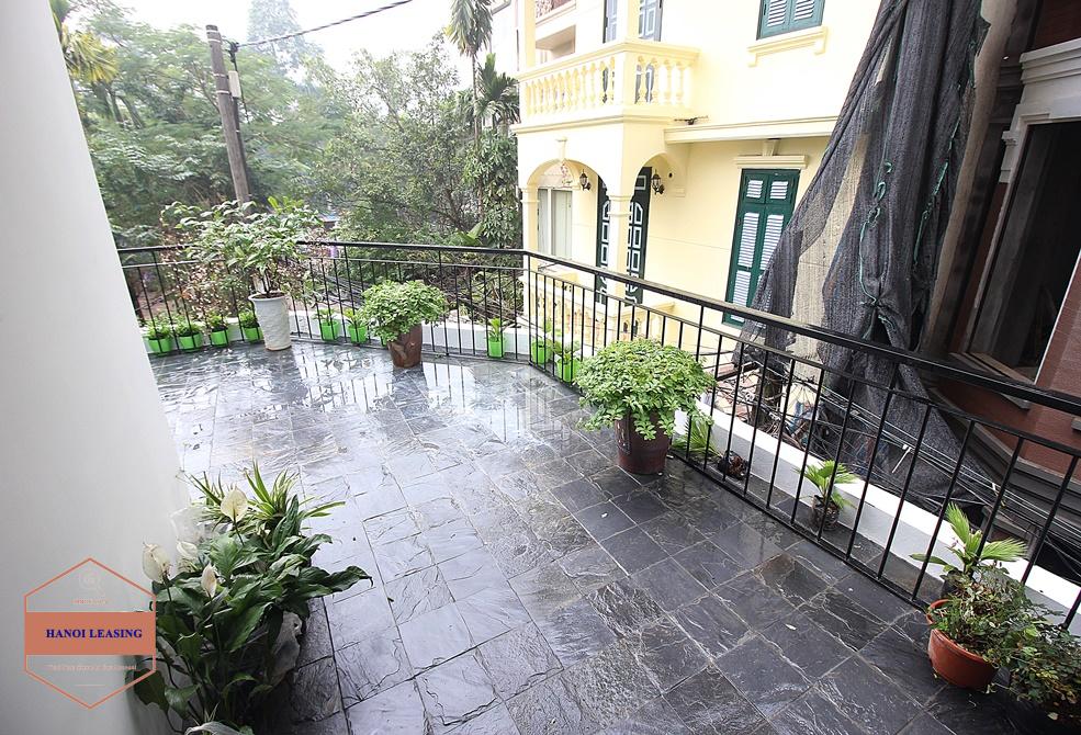 Beautiful apartment with 4 bedrooms for rent in Dang Thai Mai street, Tay Ho, Hanoi Beautiful apartment with 4 bedrooms for rent in Dang Thai Mai street, Tay Ho, Hanoi